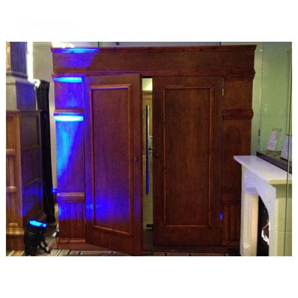 Wardrobe doors Entranceway
